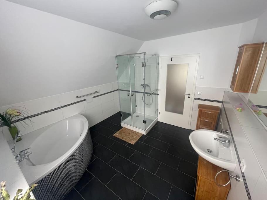 Villa Urban House For Families And Berlin Tourists Teltow Esterno foto